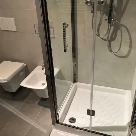 Pensión Valverde 32 Verona